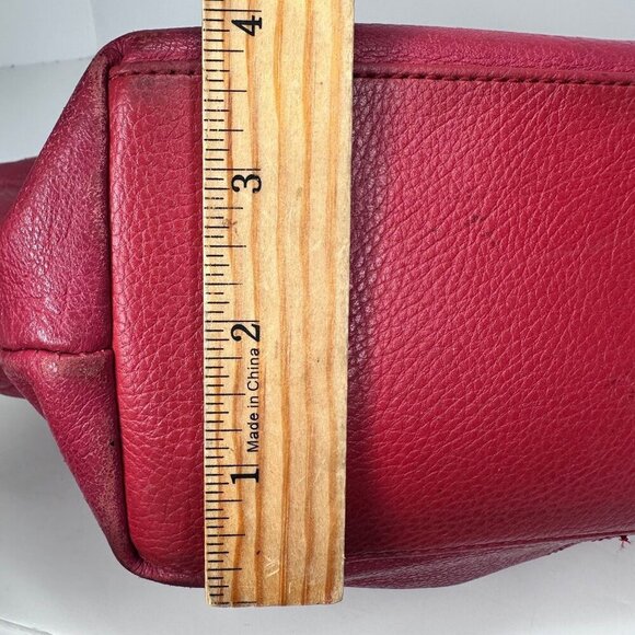 Stone and Co Pebbled Red Leather Crossbody Bag Soft Boho Festival 70s 90s y2k - Picture 8 of 16